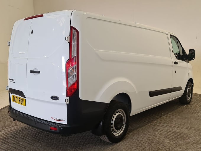 2025 Ford Transit Custom