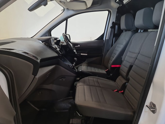 2025 Ford Transit Connect