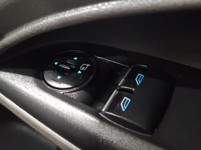 2025 Ford Transit Connect