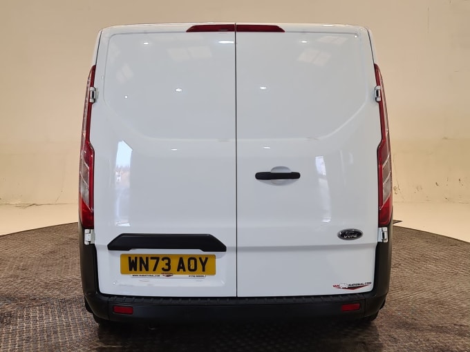 2025 Ford Transit Custom