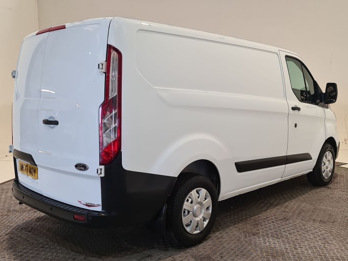 2025 Ford Transit Custom