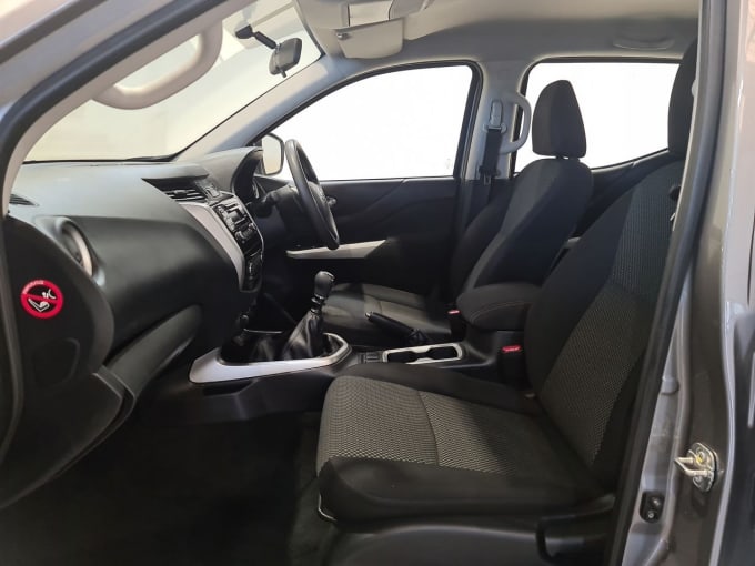 2025 Nissan Navara