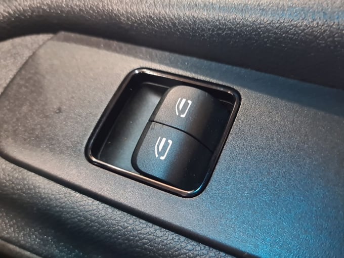 2025 Mercedes-benz Sprinter