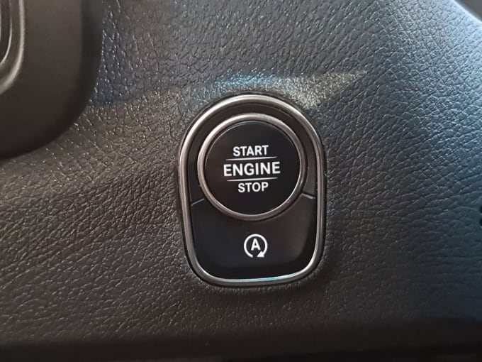 2025 Mercedes-benz Sprinter