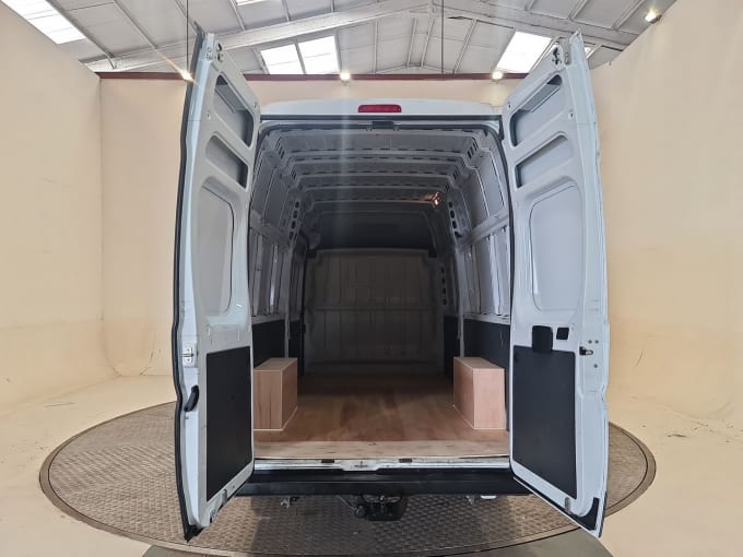 2025 Citroen Relay