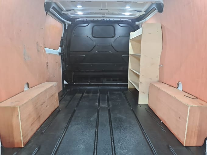 2025 Ford Transit Custom