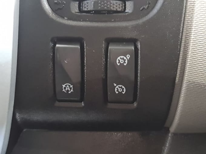 2025 Renault Trafic