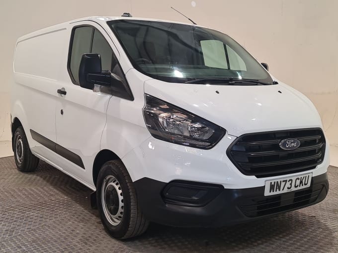 2025 Ford Transit Custom