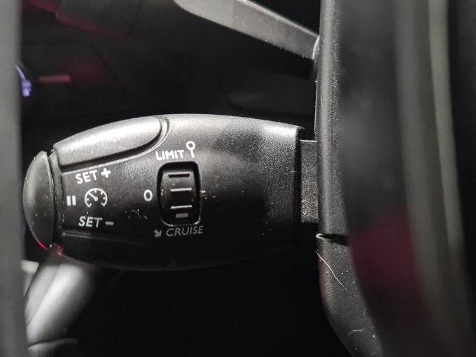 2025 Peugeot Partner