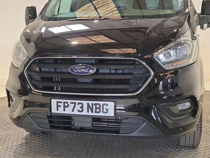 2025 Ford Transit Custom