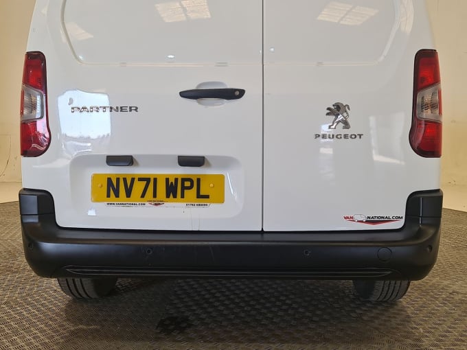 2025 Peugeot Partner