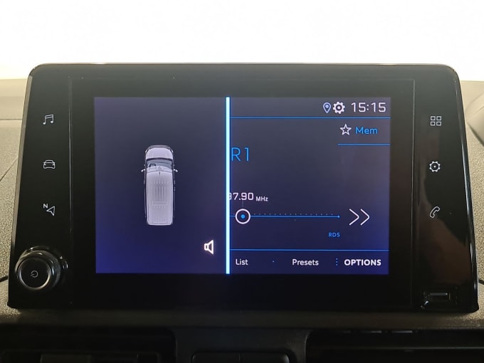 2025 Peugeot Partner