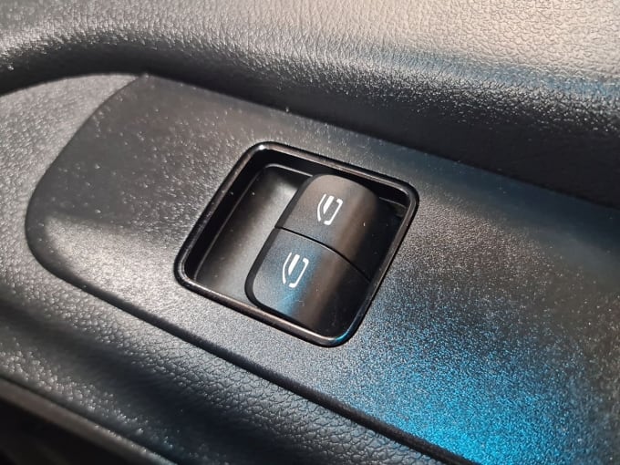 2025 Mercedes-benz Sprinter