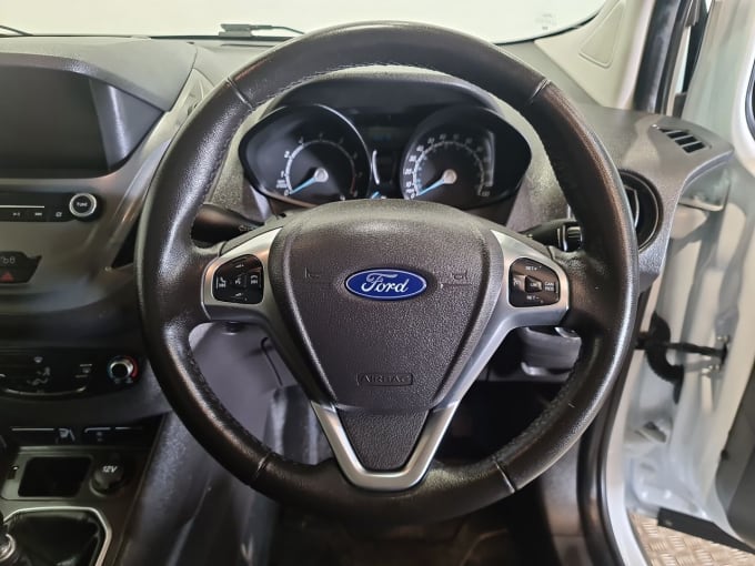 2025 Ford Transit Courier