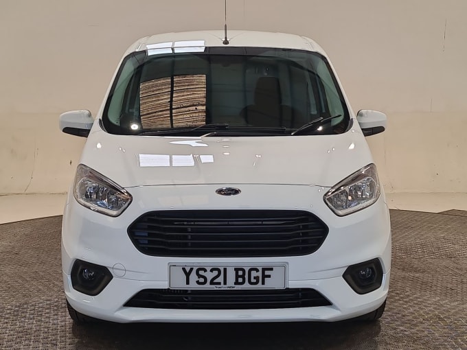 2025 Ford Transit Courier