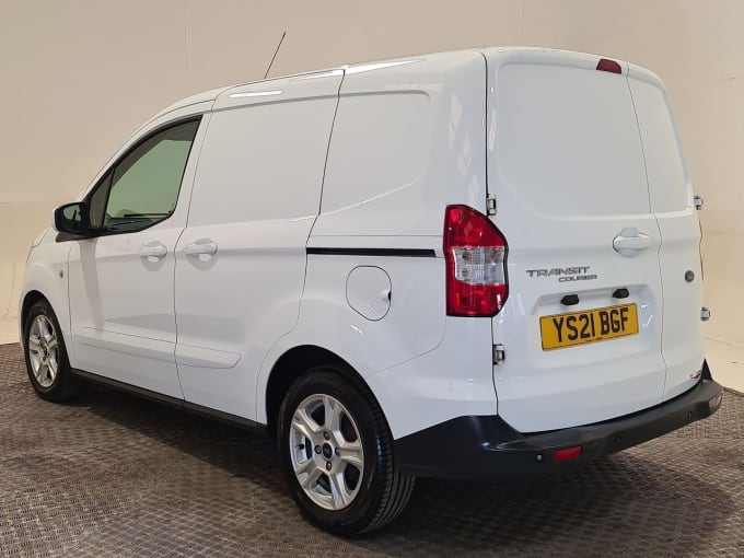 2025 Ford Transit Courier