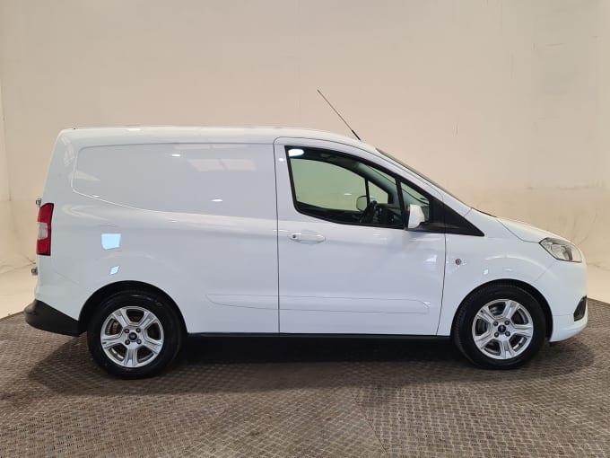 2025 Ford Transit Courier
