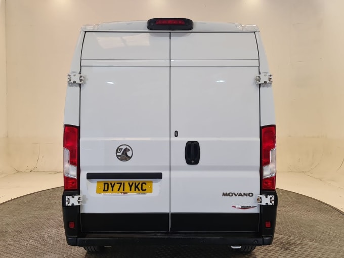 2025 Vauxhall Movano
