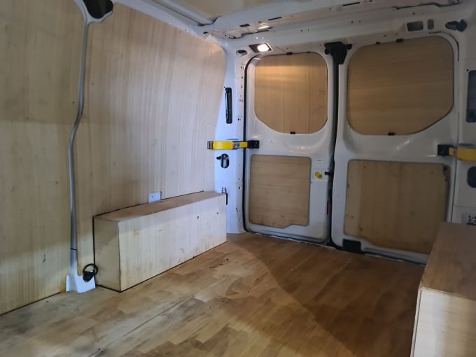 2025 Ford Transit Custom