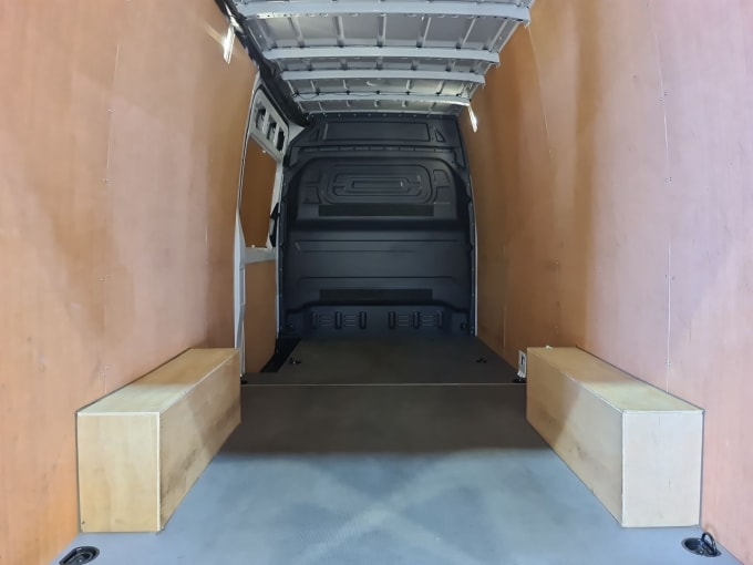 2025 Mercedes-benz Sprinter