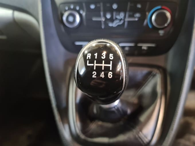 2025 Ford Transit Connect
