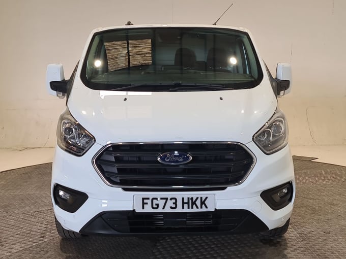 2025 Ford Transit Custom