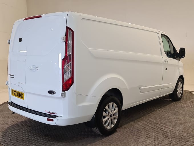 2025 Ford Transit Custom
