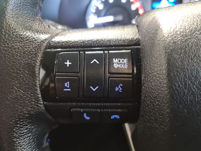 2025 Toyota Hi-lux