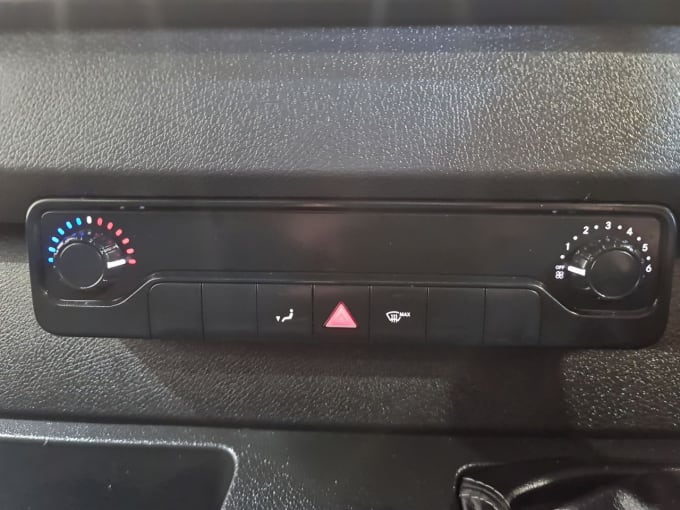 2025 Mercedes-benz Sprinter