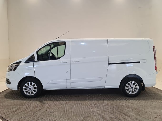 2025 Ford Transit Custom