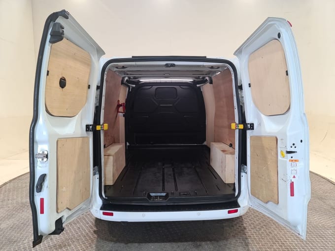 2025 Ford Transit Custom