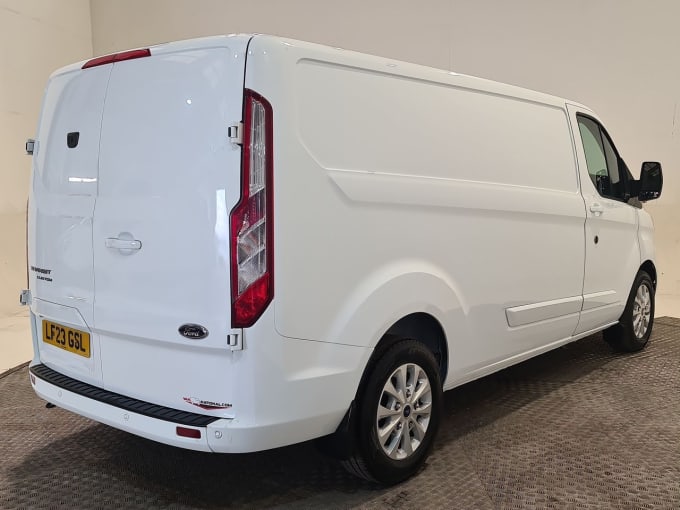 2025 Ford Transit Custom