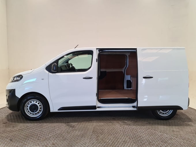 2025 Vauxhall Vivaro