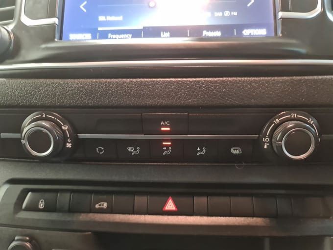 2025 Vauxhall Vivaro