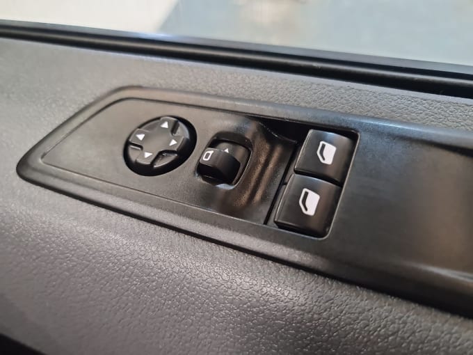 2025 Vauxhall Vivaro
