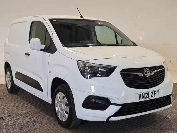 2025 Vauxhall Combo