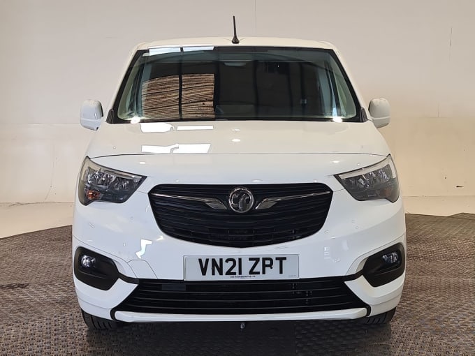 2025 Vauxhall Combo