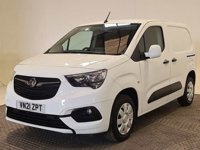 2025 Vauxhall Combo