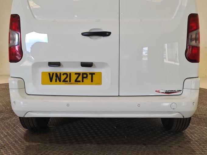 2025 Vauxhall Combo