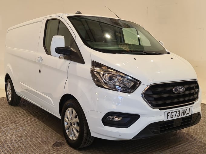 2025 Ford Transit Custom