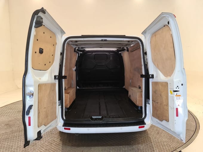 2025 Ford Transit Custom