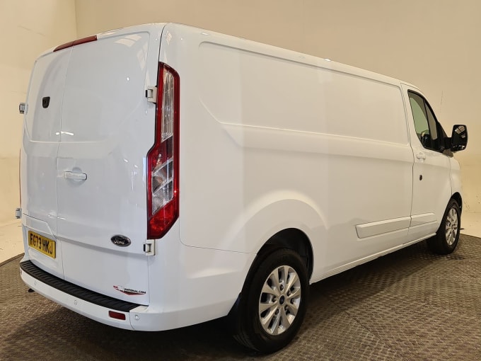 2025 Ford Transit Custom