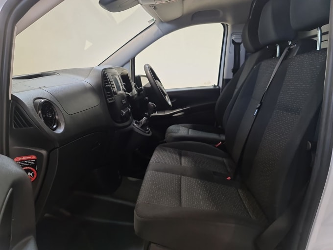 2025 Mercedes-benz Vito