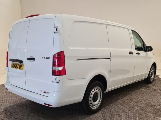 2025 Mercedes-benz Vito