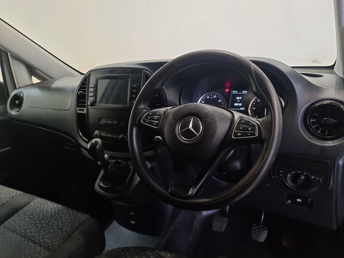 2025 Mercedes-benz Vito