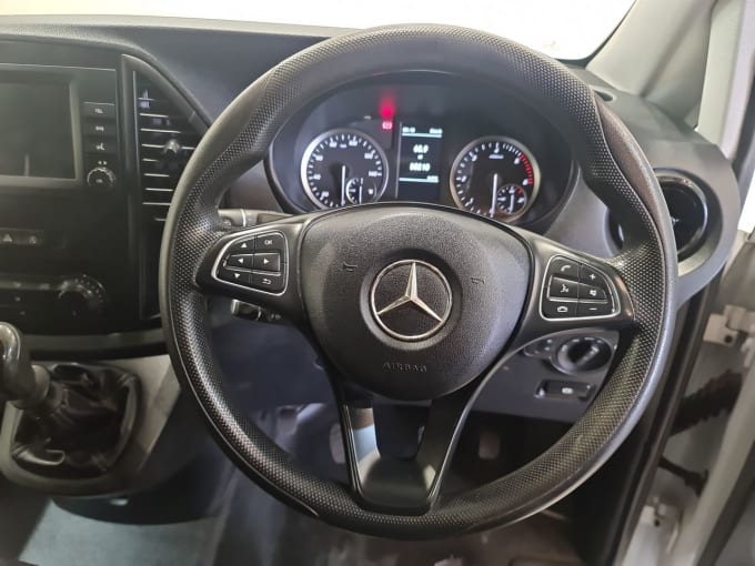 2025 Mercedes-benz Vito