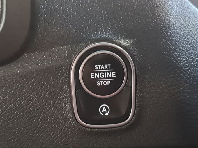 2025 Mercedes-benz Sprinter