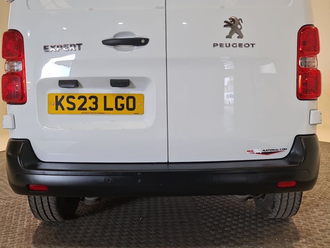 2025 Peugeot Expert