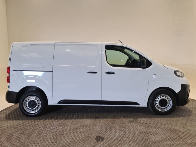 2025 Peugeot Expert