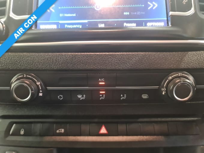 2025 Peugeot Expert